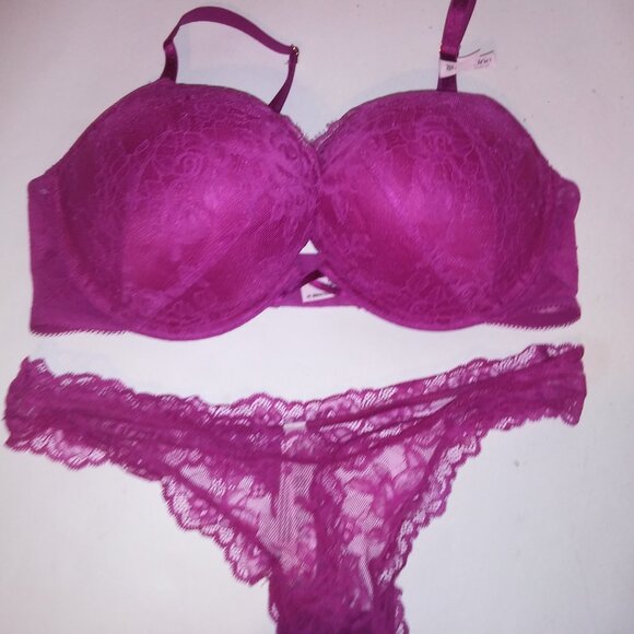 Victoria’s Secret Bombshell Push Up Bra Set 36D Fuchsia Lace Very Sexy NWT - Picture 12 of 13